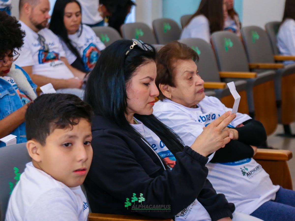 2022